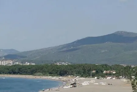 Elegance Berkeren Özdere